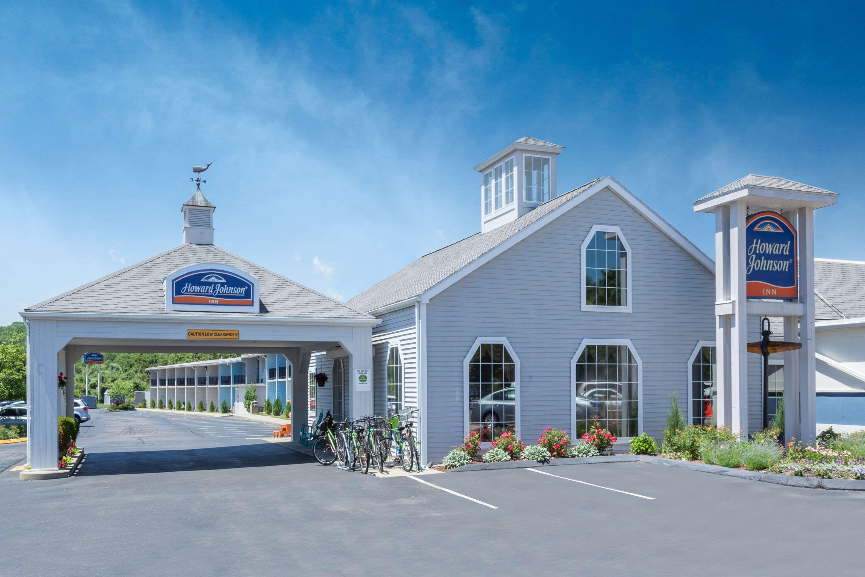 Howard Johnson By Wyndham Mystic Exterior foto